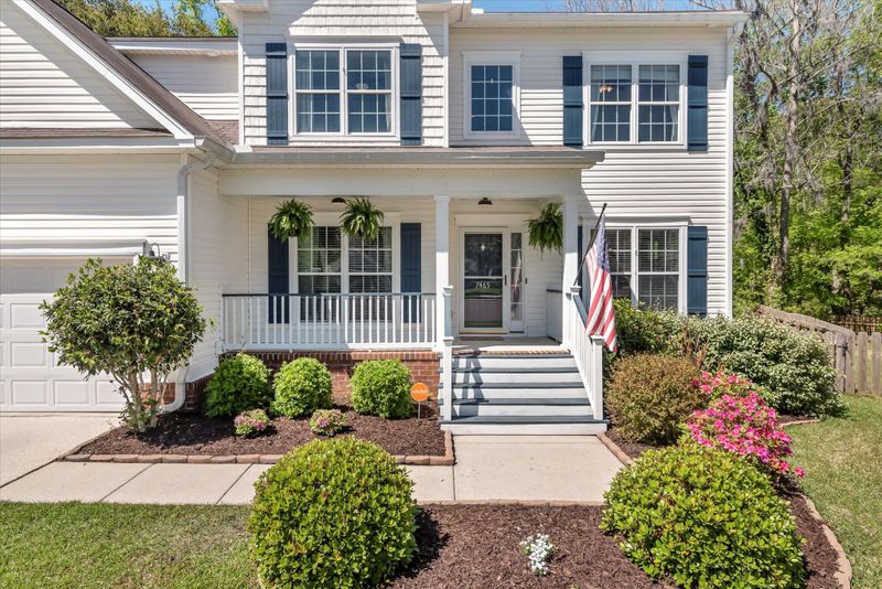 7465 Hawks Cir, Hanahan, SC 29410