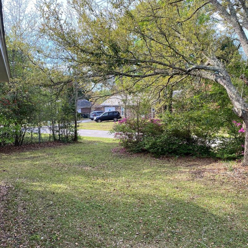 1101 Pickett St, Moncks Corner, SC 29461