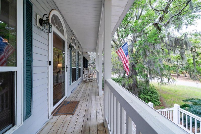 8723 Middleton Point Ln, Edisto Island, SC 29438