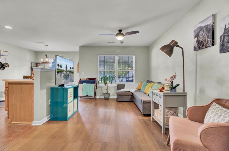 5216 Fernland Way, North Charleston, SC 29420