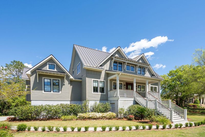 701 Ellis Oak Dr, Charleston, SC 29412