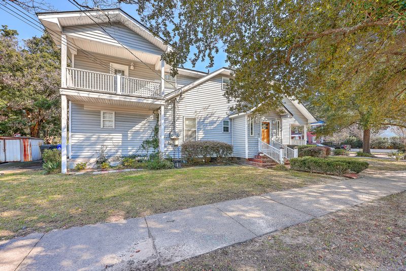64 6th Avenue/244 Saint Margaret St, Charleston, SC 29403