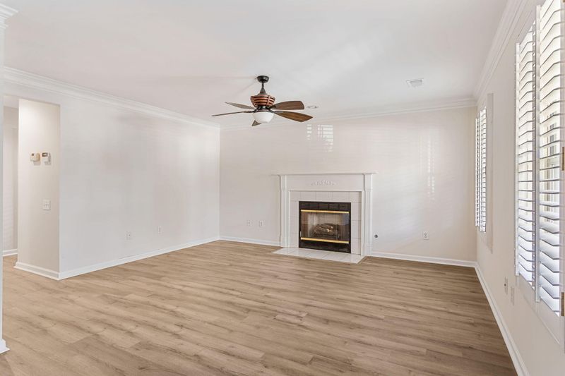 2124 Kings Gate Ln, Mount Pleasant, SC 29466