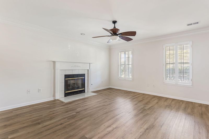 2124 Kings Gate Ln, Mount Pleasant, SC 29466