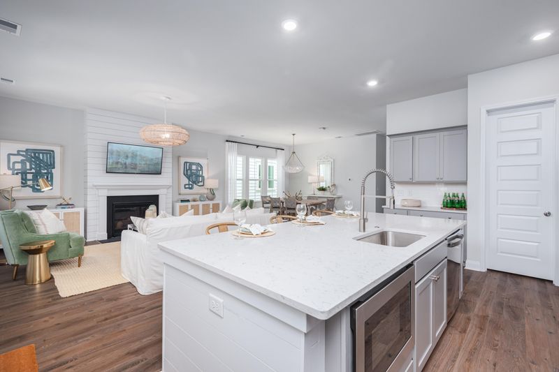 180 Salt Yard Ldg, Summerville, SC 29485