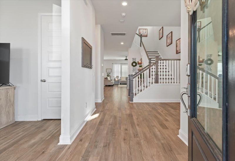131 Country Gate Ln, Summerville, SC 29485