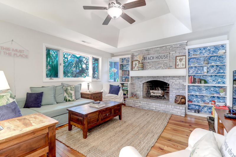 4 Abalone Al, Isle Of Palms, SC 29451