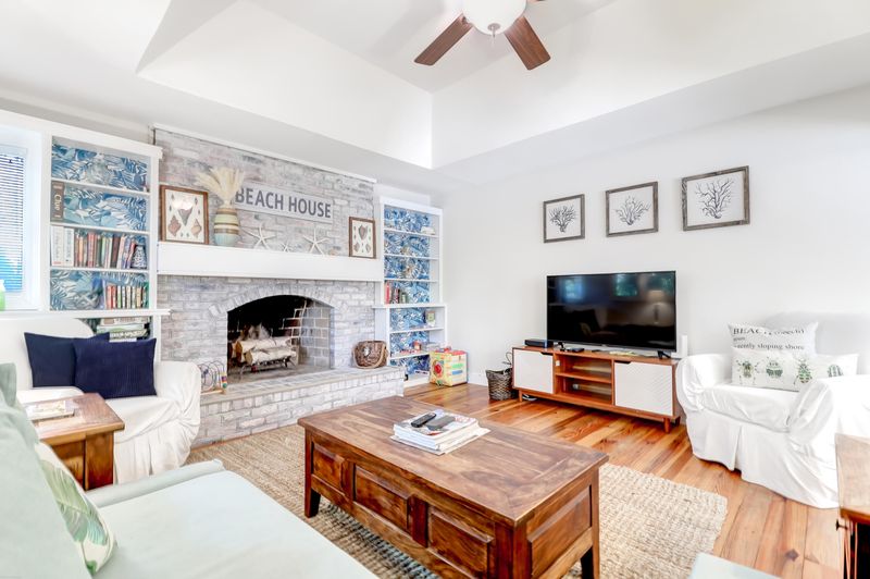 4 Abalone Al, Isle Of Palms, SC 29451
