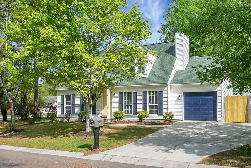 306 Parish Parc Dr, Summerville, SC 29485
