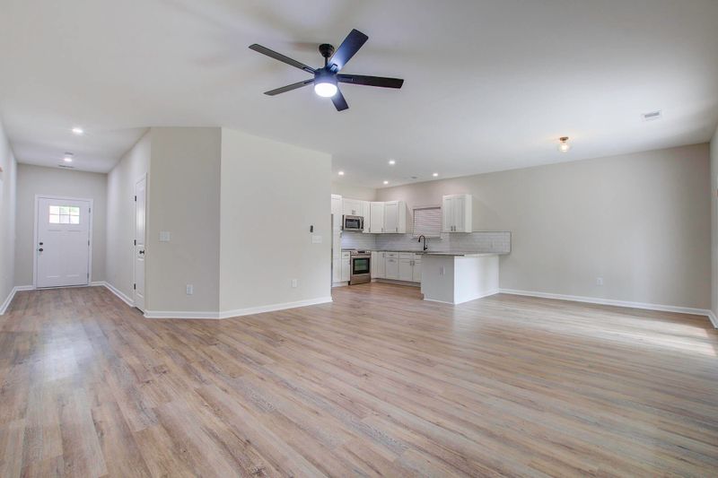 1621 Sumner Ave, North Charleston, SC 29406