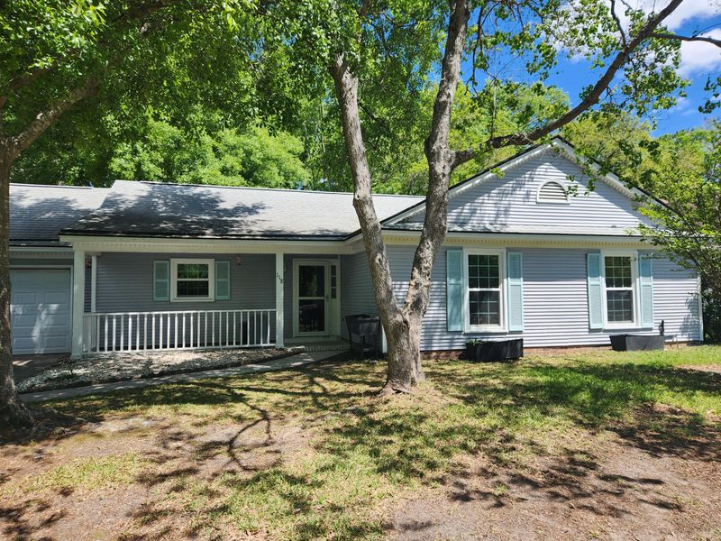 118 Wainwright Manor, Summerville, SC 29485