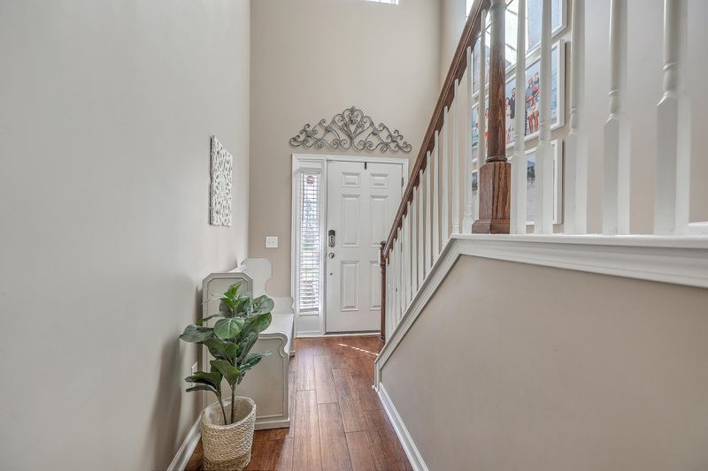 759 Redbud Ln, Summerville, SC 29486