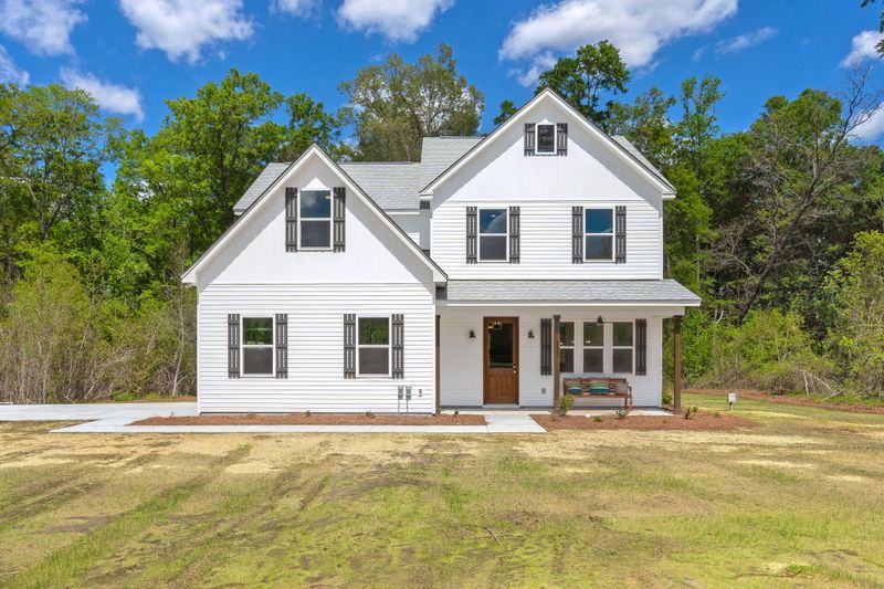 123 Mitch Ln, Ridgeville, SC 29472