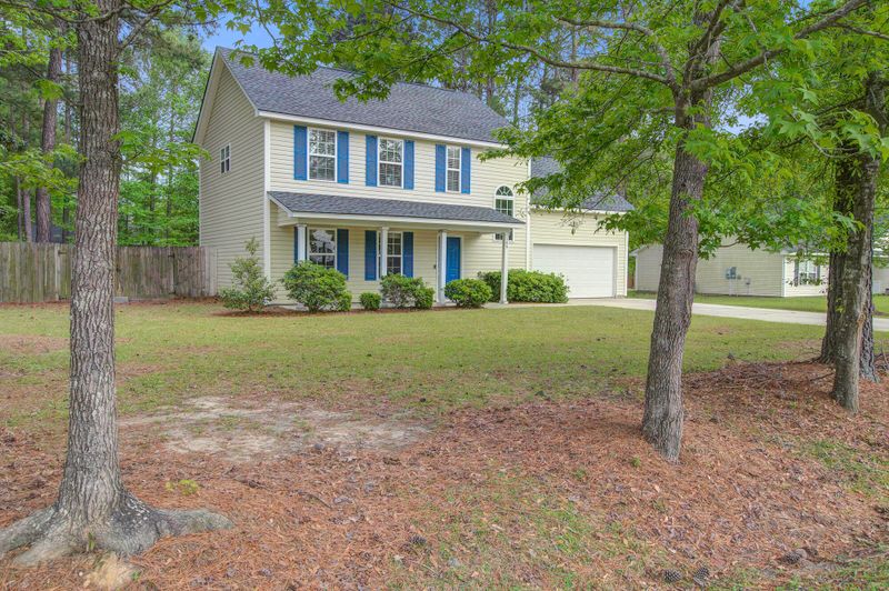 109 Chiles Dr, Summerville, SC 29483