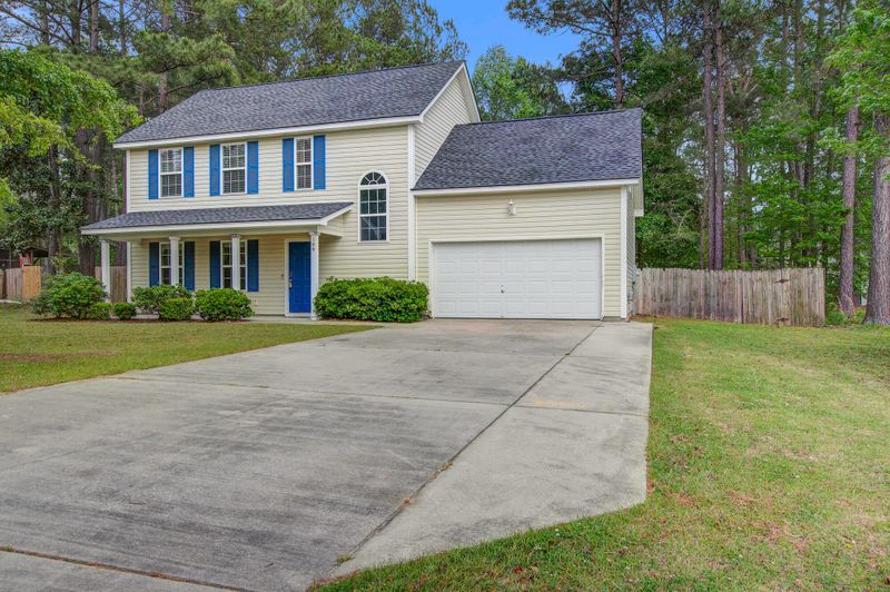 109 Chiles Dr, Summerville, SC 29483