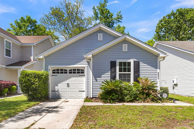 8894 Arbor Glen Dr, North Charleston, SC 29420