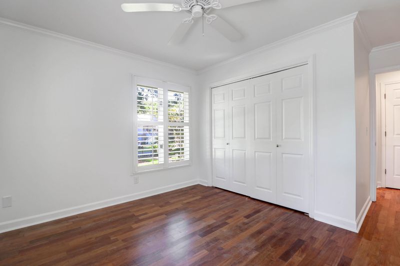 112 Sparrow Dr, Isle Of Palms, SC 29451