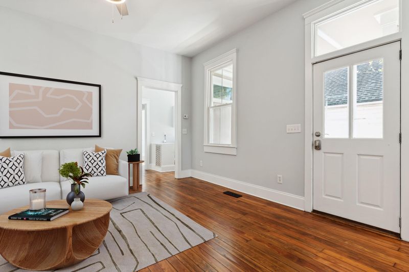 704 Rutledge Ave, Charleston, SC 29403