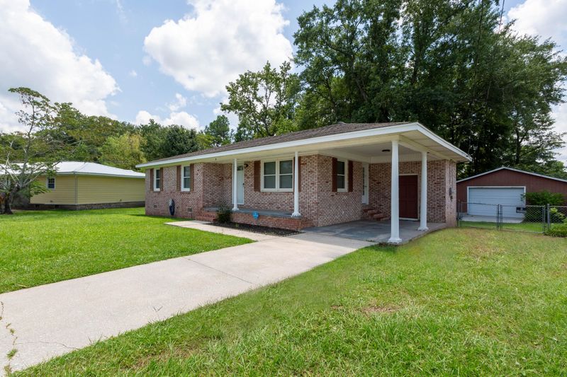 6 Prestwick Cir, Goose Creek, SC 29445