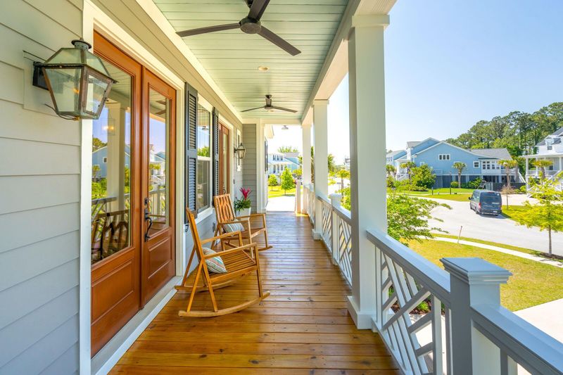 1494 Menhaden Ln, Mount Pleasant, SC 29466