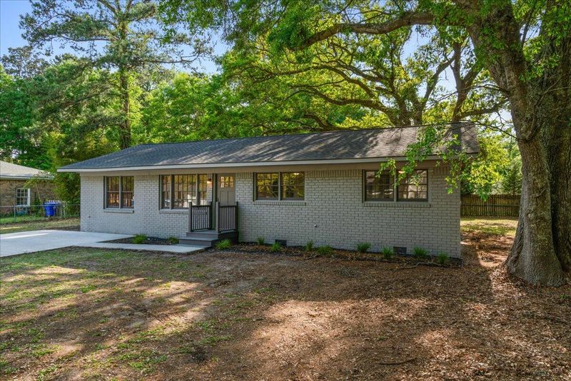 1307 Freer St, Charleston, SC 29412