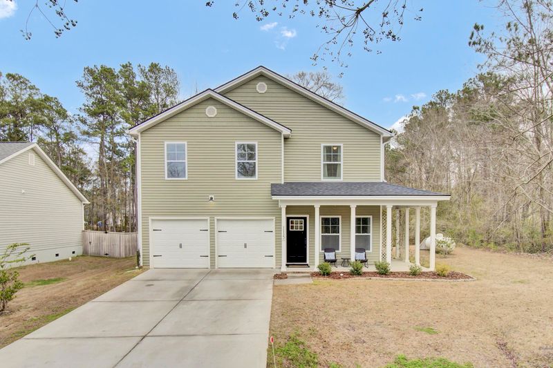 115 Perry Dr, Summerville, SC 29483