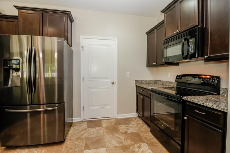 7694 High Maple Cir, Charleston, SC 29418