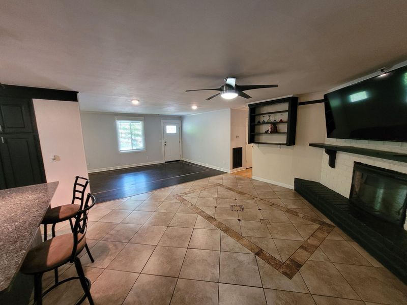 5803 Beverly Dr, Hanahan, SC 29410