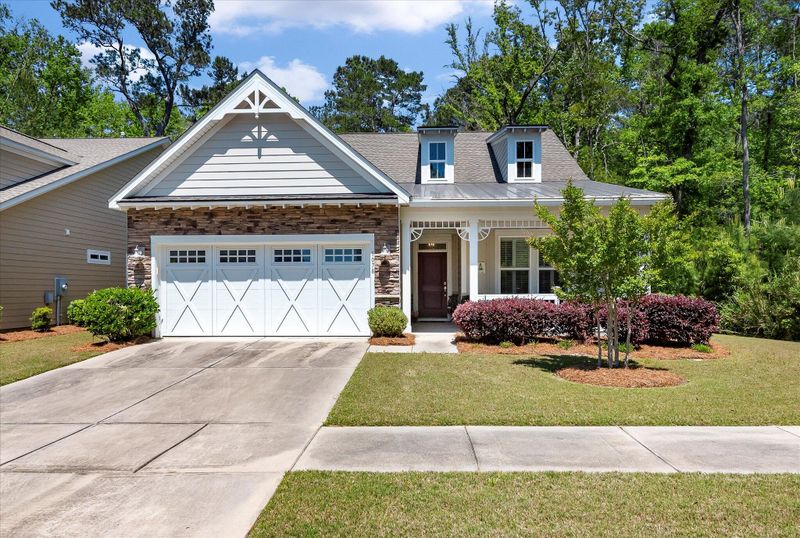 1078 Old Field Dr, Summerville, SC 29483