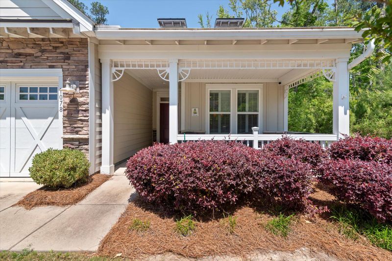 1078 Old Field Dr, Summerville, SC 29483