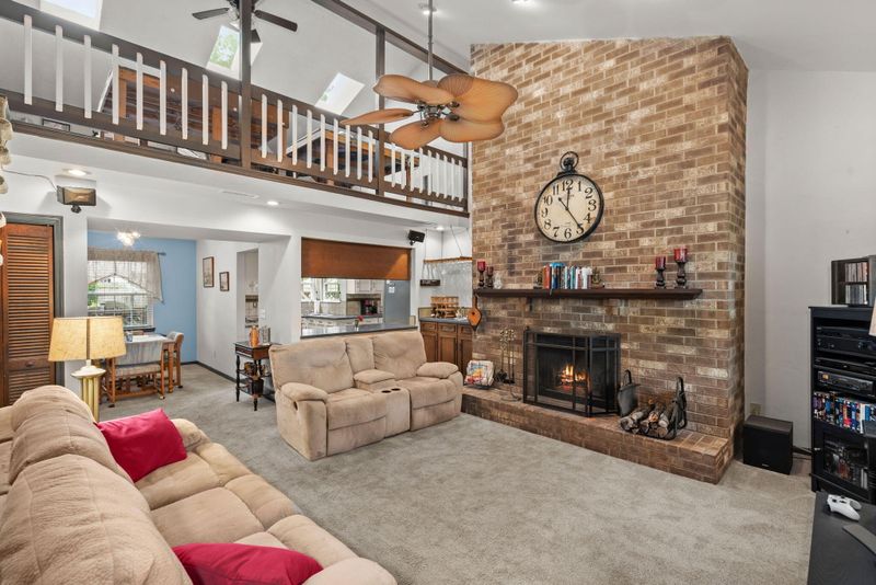 819 N Aylesbury Rd, Goose Creek, SC 29445