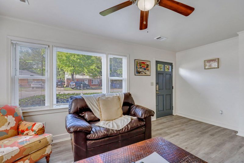 1507 Greenbay Dr, North Charleston, SC 29406