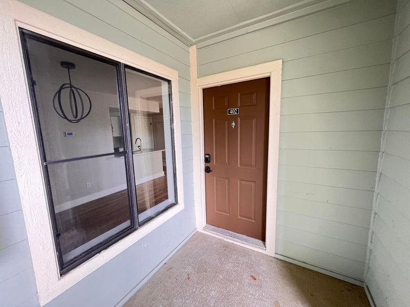 1481 Center St #402, Mount Pleasant, SC 29464