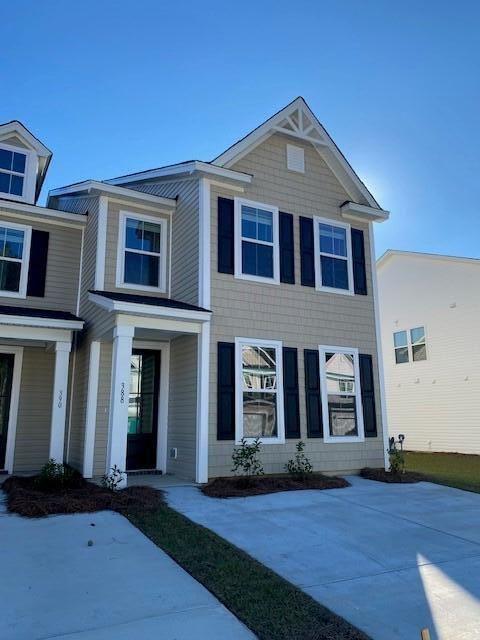 388 Green Fern Dr, Summerville, SC 29483