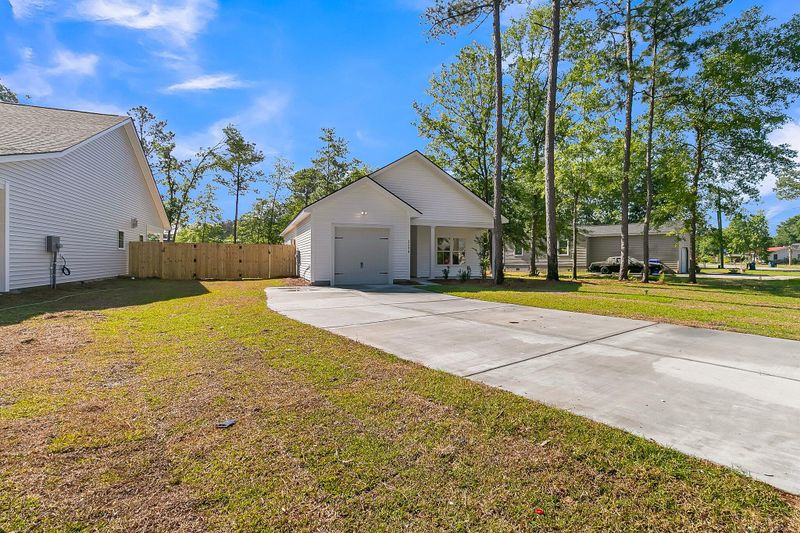 3234 Pinewood Dr, Ladson, SC 29456