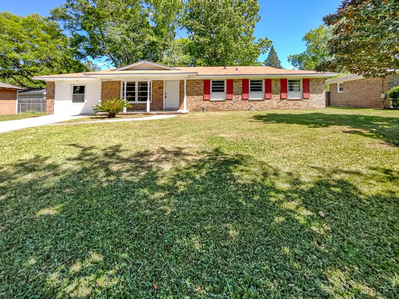 103 Waring Rd, Summerville, SC 29485