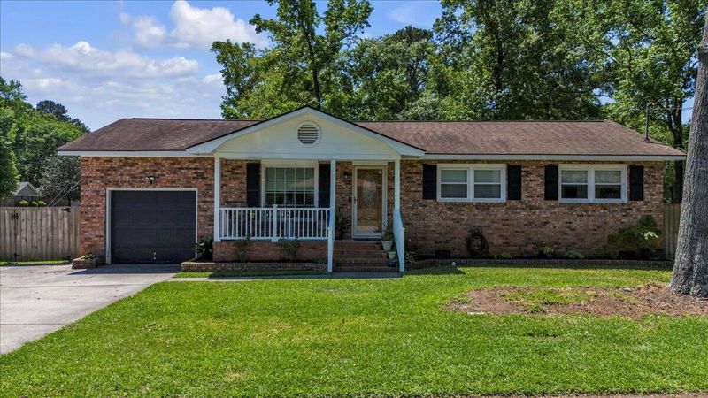 132 Belknap Rd, Goose Creek, SC 29445