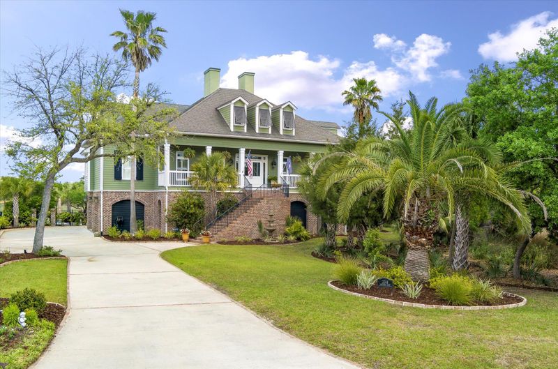2268 Hartfords Bluff Cir, Mount Pleasant, SC 29466