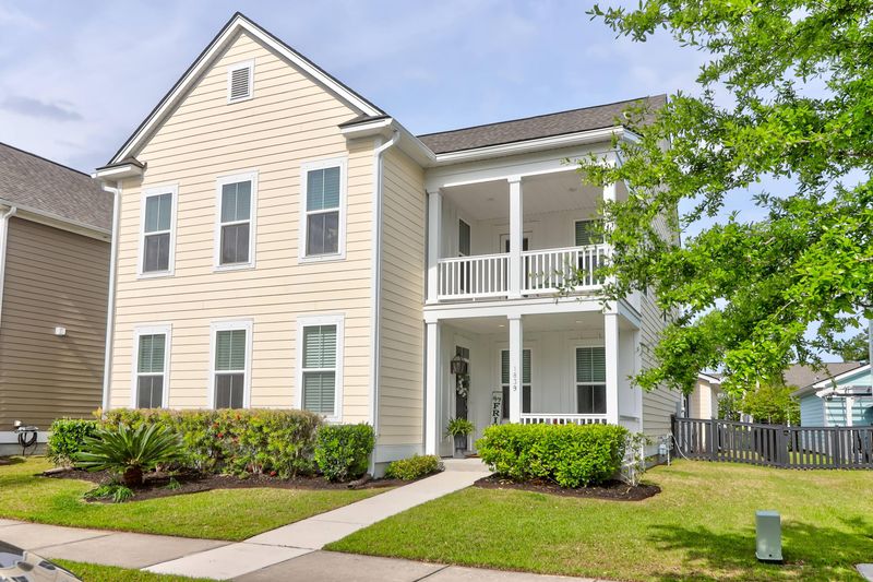 1839 Gammon St, Charleston, SC 29414