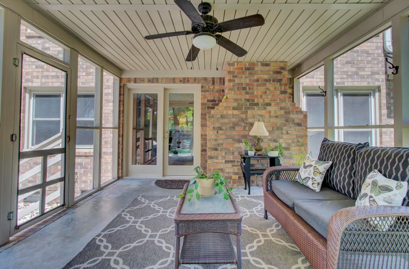 117 Quinby St, Summerville, SC 29483
