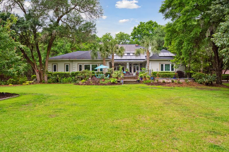 4129 Chisolm Rd, Johns Island, SC 29455