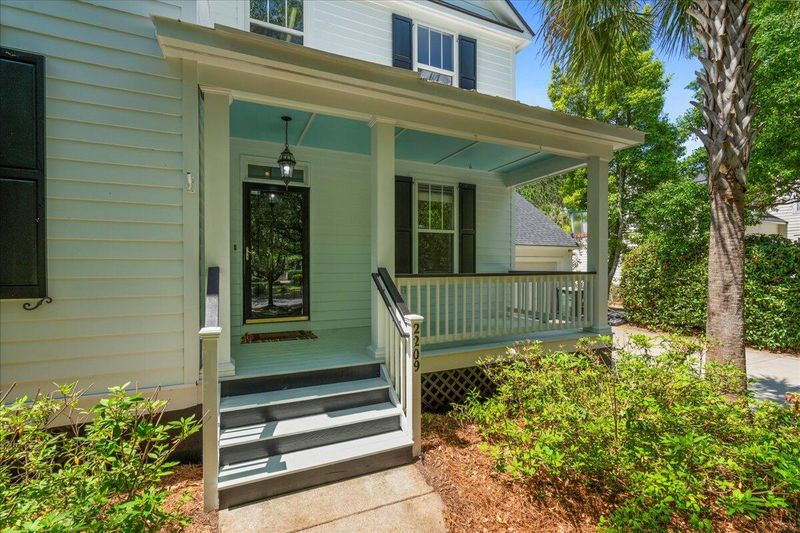 2209 Daniel Island Dr, Charleston, SC 29492