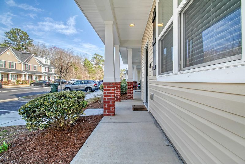 348 Flyway Rd, Goose Creek, SC 29445