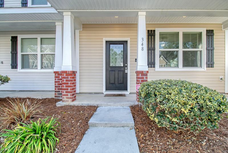 348 Flyway Rd, Goose Creek, SC 29445
