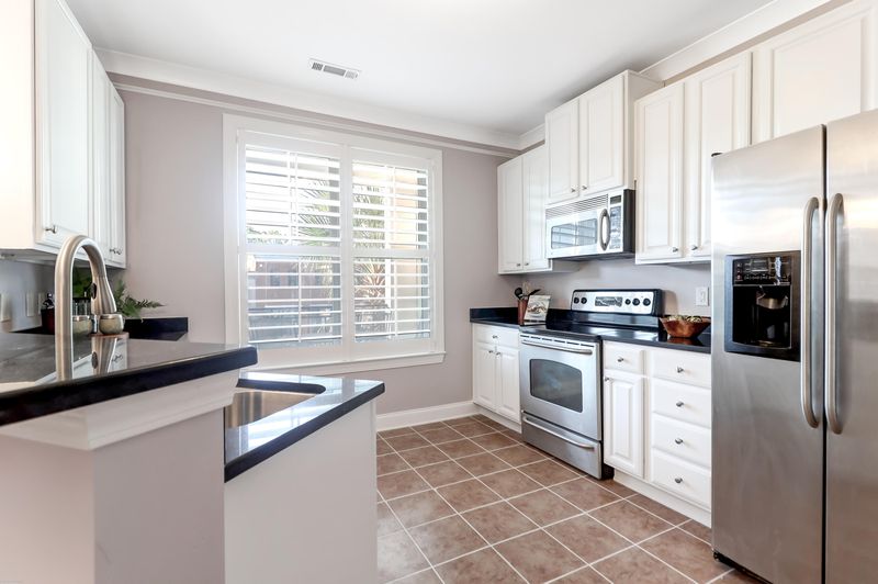 2100 Belle Isle #202, Mount Pleasant, SC 29464