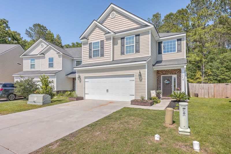 154 Longford Dr, Summerville, SC 29483