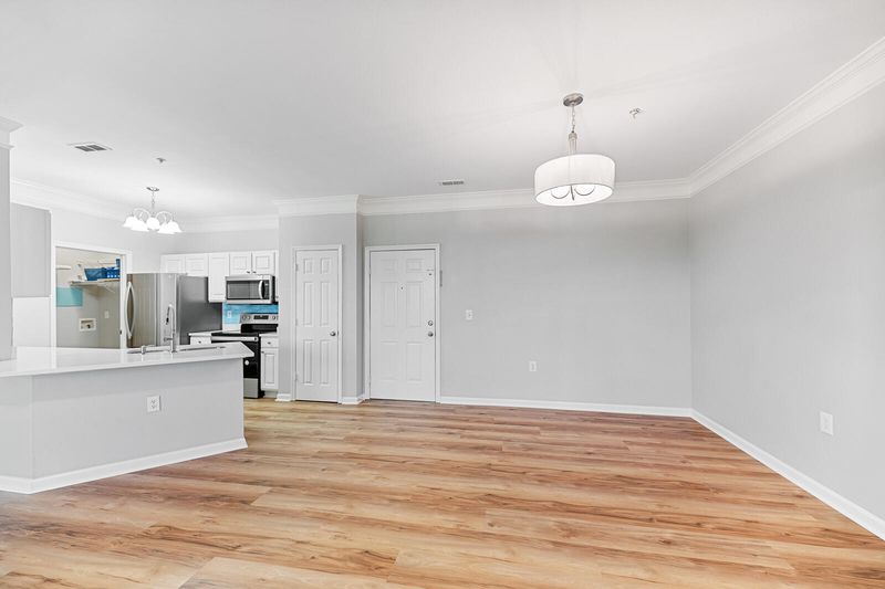 1601 Cambridge Lakes Dr #1601 E, Mount Pleasant, SC 29464