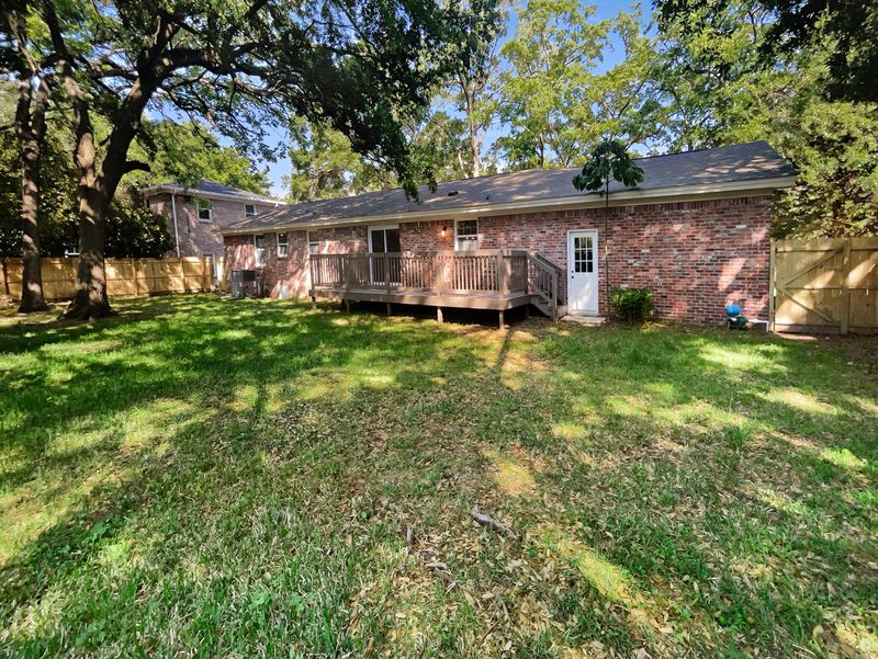 1331 Orange Grove Rd, Charleston, SC 29407