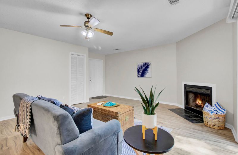 6241 Rolling Fork Rd #C, North Charleston, SC 29406