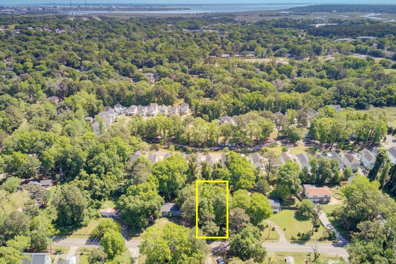514 Fleming Rd, Charleston, SC 29412